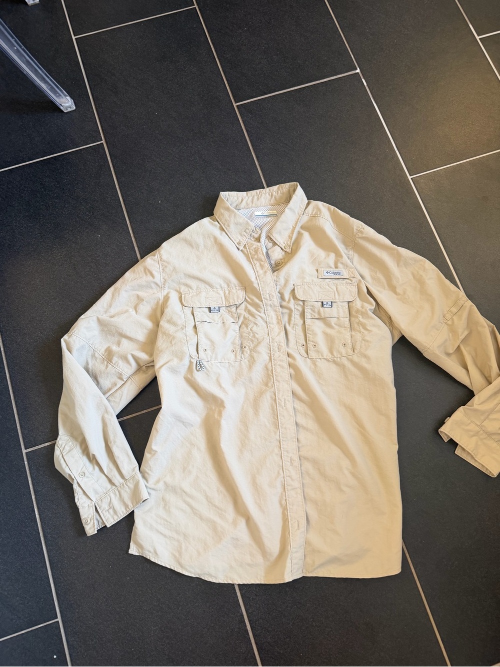 Columbia PFG Fishing Shirt Men’s XL Tall Long Sleeve Vented Khaki Beige
